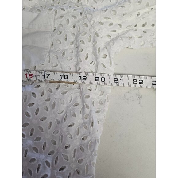 Susan Graver eyelet floral Button Down blouse size Medium White - Picture 7 of 7